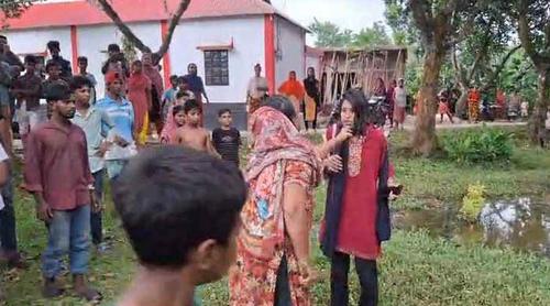 হানি ট্র্যাপের আস্তানায় তুলকালাম কাণ্ড, বেধড়ক পিটুনি