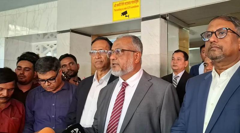 ১৮ কোটি জনগণের প্রত্যাশা পূরণে কাজ করব : দুদক চেয়ারম্যান
