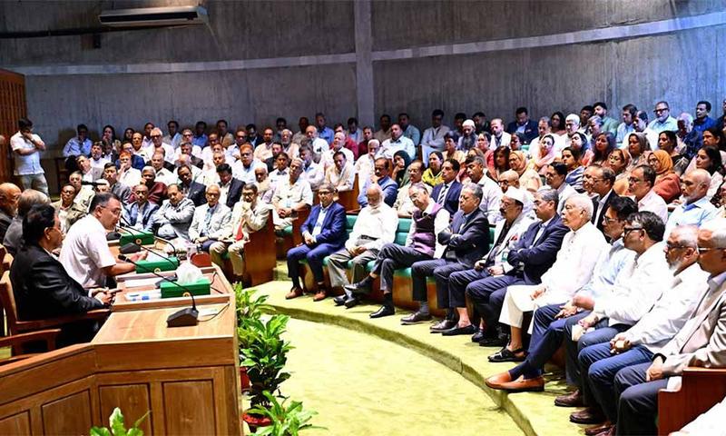 রাষ্ট্রপতি নির্বাচনে মির্জা ফখরুলকে ভোট দিতে এমপিদের আহ্বান প্রধানমন্ত্রীর