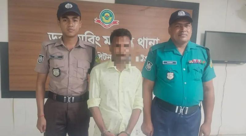 পর্নোগ্রাফি ভিডিও তৈরি করে ব্ল্যাকমেইল, যুবক গ্রেপ্তার