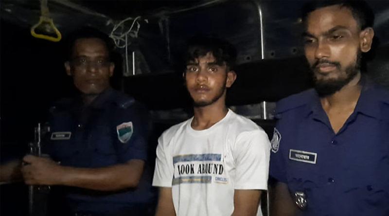 মেসে বাজার করা নিয়ে বাকবিতণ্ডা, রুমমেটের ছুরিকাঘাতে প্রাণ গেল অপরজনের