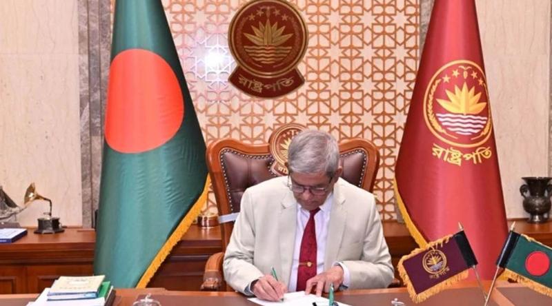 বঙ্গভবনে নবনির্বাচিত রাষ্ট্রপতির কার্যক্রম শুরু