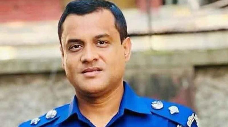 আমার আর বোধ হয় চাকরি করা হলো না, ফেসবুকে পুলিশ কর্মকর্তার আবেগঘন পোস্ট