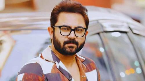 পাওনা টাকা চাওয়ায় কাঠমিস্ত্রিকে বেধড়ক মারধর সোহমের
