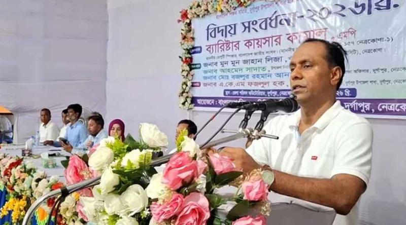স্কুলের কমিটিতে রাজনৈতিক দলের নেতা থাকতে পারবেন না: ডেপুটি স্পিকার