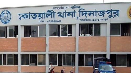 নেতার মুক্তি চেয়ে থানায় শ্রমিকদের বিক্ষোভ, পুলিশসহ আহত ৭