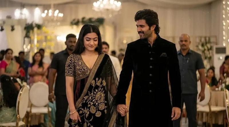 চোট কাটিয়ে প্রথমবার জনসমক্ষে বিজয়ের হাত ধরে হাজির রাশমিকা