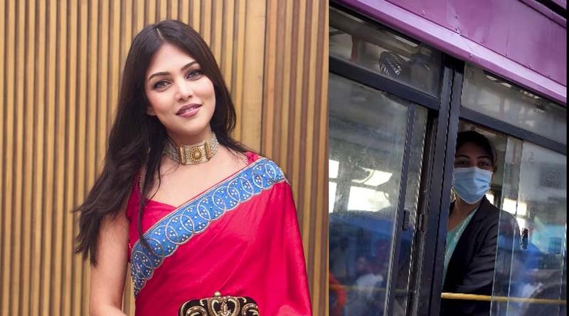 পিংক বাসে উঠে মুগ্ধ পিয়া, জানালেন অভিজ্ঞতা