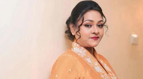 ‘আমার মানুষগুলো শুধু আমার টাকাই চেয়েছিল’, আক্ষেপ শাকিলার