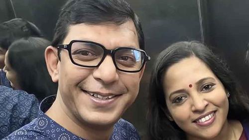 অপরিচিত ফোন কল থেকে প্রেম, এরপর ২০ বছরের পথচলা চঞ্চল-শান্তার