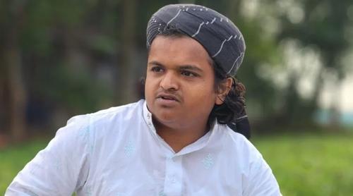 হুজুররা হাসনাতের বেলায় চেতছে, বিএনপির বেলায় চুপ: মাদানী