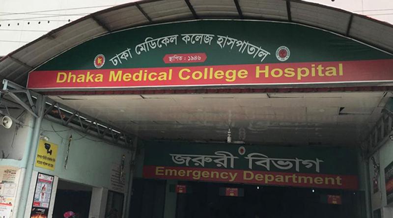 রাজধানীতে সন্ত্রাসীদের এলোপাতাড়ি গুলি, নারীসহ গুলিবিদ্ধ ৩