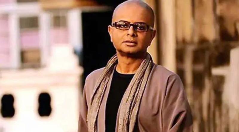 চলচ্চিত্র পরিচালক ঋতুপর্ণ ঘোষের জন্মদিন আজ