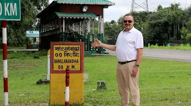 বাংলাবান্ধা সীমান্তের সৌন্দর্যে মুগ্ধ বাংলাদেশে নিযুক্ত মার্কিন রাষ্ট্রদূত