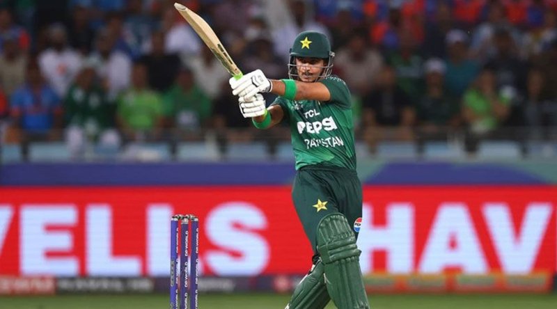 পিএসএলের সবচেয়ে দামি খেলোয়াড় সাইম আইয়ুব