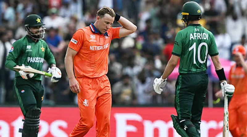 টি- টোয়েন্টি বিশ্বকাপের উদ্বোধনী ম্যাচে নাটকীয়তায় জিতল পাকিস্তান