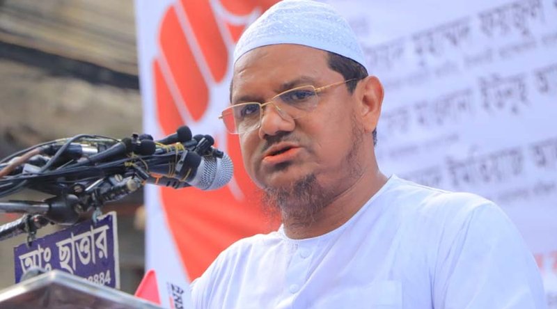 দল হিসেবে একমাত্র আমরাই ইসলামী আইন প্রতিষ্ঠার কথা বলেছি: চরমোনাই পীর