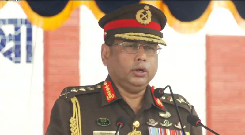 আর্থিক প্রতিষ্ঠান-শিল্প প্রতিষ্ঠান নিরাপদ রাখা সকলের নৈতিক দায়িত্ব: সেনাপ্রধান