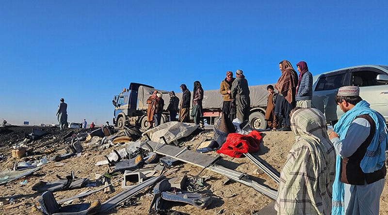 আফগানিস্তানে পাহাড়ি সড়ক থেকে খাদে পড়ল মিনিবাস, নিহত অন্তত ১৫