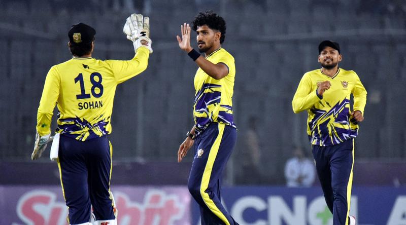 ফাইনালে চ্যাম্পিয়ন হওয়ার লক্ষ্য নিয়ে মাঠে নামবে খালেদরা