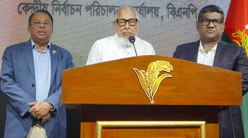 ফরিদপুর-১ আসনে বিএনপি প্রার্থীকে সমর্থন দিলেন স্বতন্ত্র প্রার্থী