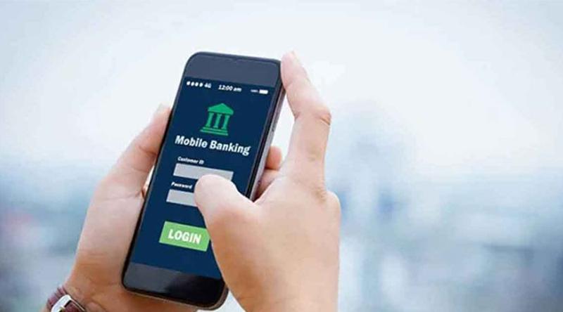 মোবাইলে আর্থিক লেনদেনে সীমা বেঁধে দিল কেন্দ্রীয় ব্যাংক