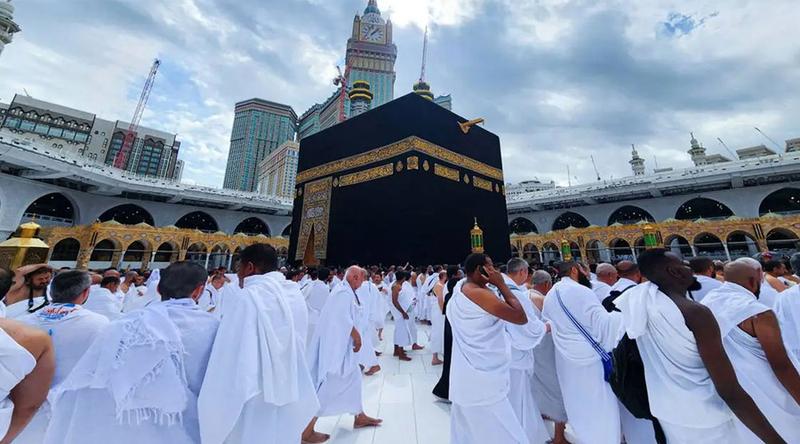 ঋণ ফেরত না দেওয়ায় ১৫০ ওমরাহ এজেন্সিকে ধর্ম মন্ত্রণালয়ের চিঠি