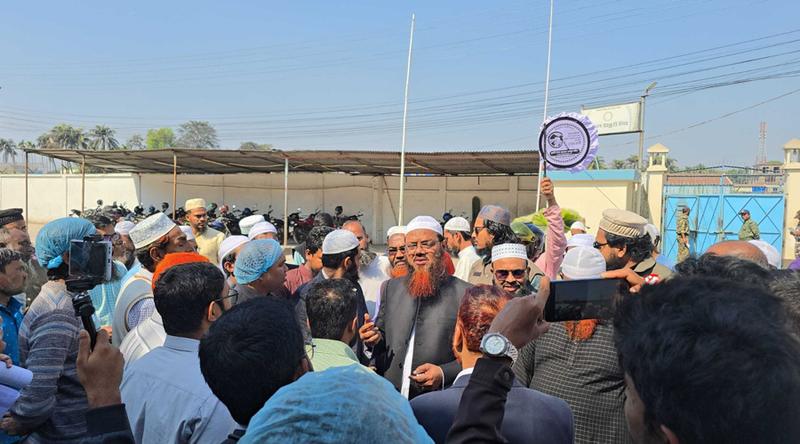 চাঁদাবাজদের কারণে শিল্প প্রতিষ্ঠান টিকে থাকা কঠিন: ফয়জুল করীম