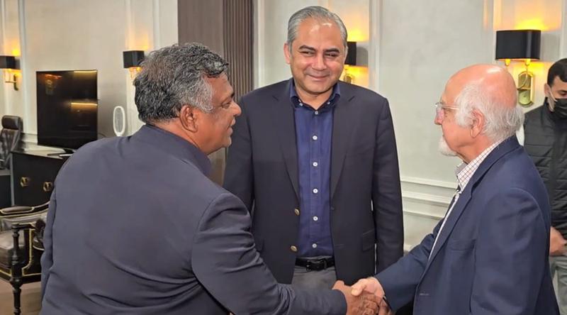 বিশ্বকাপে ভারতের বিরুদ্ধে খেলতে পাকিস্তানকে অনুরোধ করল বিসিবি