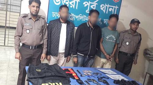 উত্তরায় ডাকাতির প্রস্তুতিকালে পিস্তল-গুলিসহ ৩ জন গ্রেপ্তার