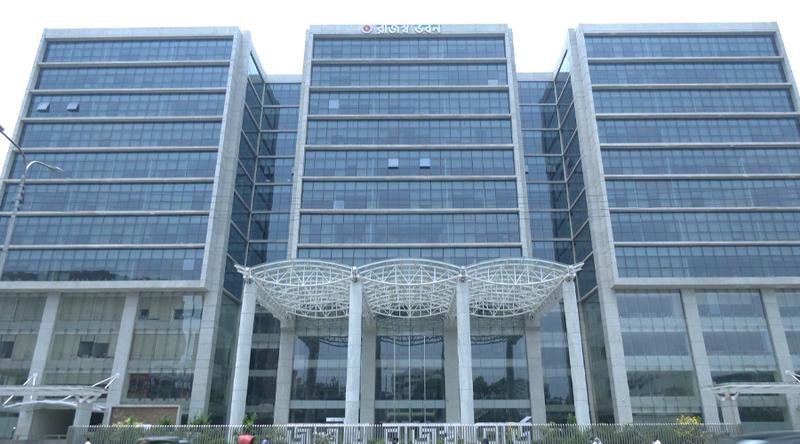 এখনই ভাগ হচ্ছে না এনবিআর!