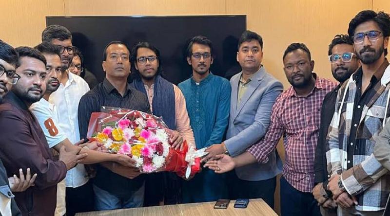 জাতীয় ছাত্রশক্তি ও বৈষম্যবিরোধী ছাত্র আন্দোলনের ৬০ নেতাকর্মীর ছাত্রদলে যোগদান