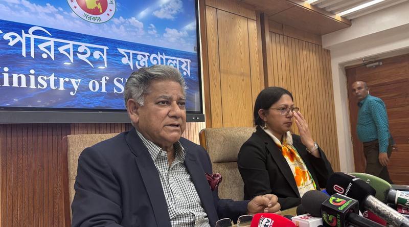 তিন মাস নেগোসিয়েশনেও আমাদের স্বার্থ রক্ষা হচ্ছে না: নৌপরিবহন উপদেষ্টা