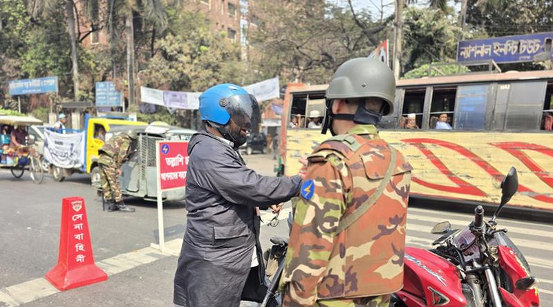 নির্বাচন উপলক্ষ্যে রাজধানীতে সেনাবাহিনীর তল্লাশি অভিযান