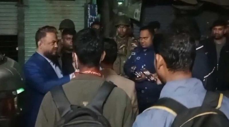 পোলিং এজেন্ট স্বাক্ষরিত ২৩ ফাঁকা রেজাল্ট শিট জব্দ, প্রিসাইডিং অফিসারকে প্রত্যাহার