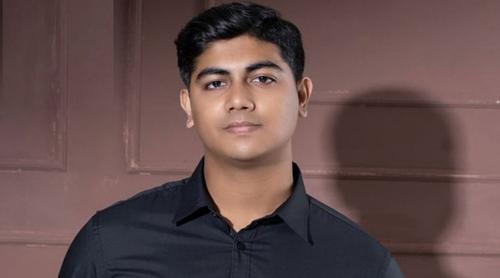 ‘সেই প্রার্থীকে প্রথম ভোট দিতে চাই, যার মধ্যে সততা আছে’