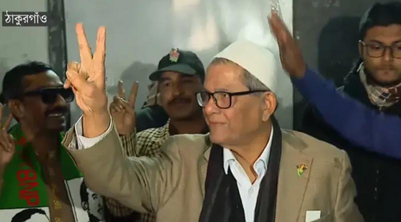 ভোট দিলেন মির্জা ফখরুল