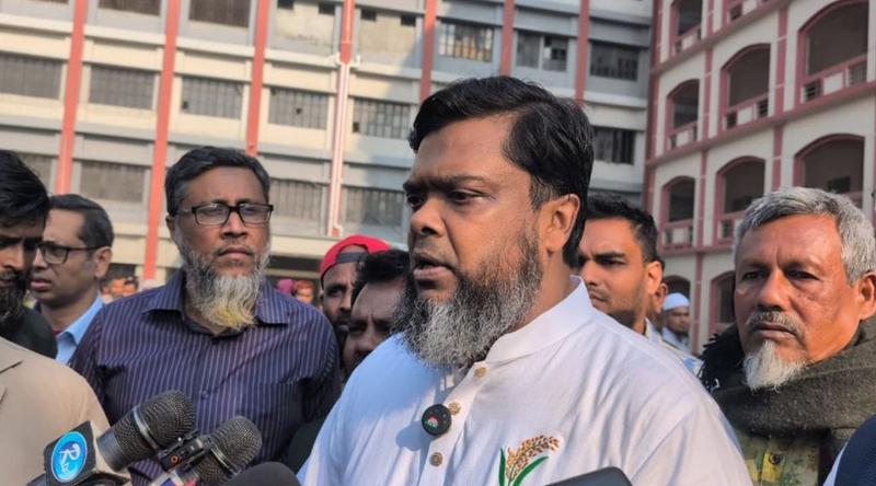 ভোটগ্রহণে ধীরগতি নিয়ে প্রশ্ন তুললেন বিএনপি মনোনীত প্রার্থী রবিন