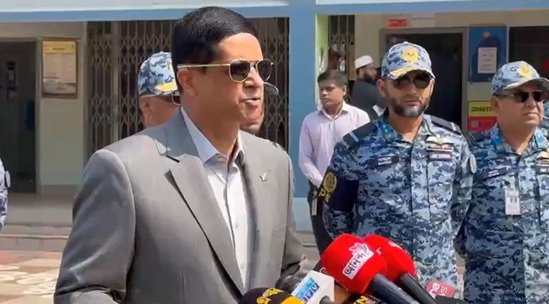 জনগণের নিরাপত্তাজনিত ইস্যুগুলোতে নির্বাচিত সরকার অগ্রাধিকার দেবে: বিমানবাহিনী প্রধান