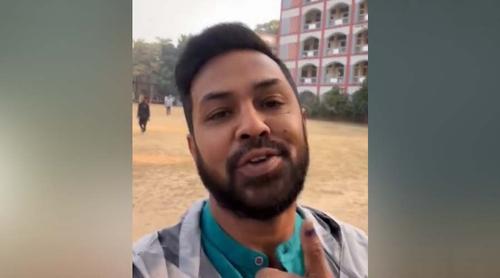 ভোট দিয়ে সন্তোষ প্রকাশ করলেন নির্মাতা আশফাক নিপুন