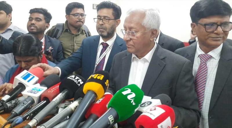 ১২টা পর্যন্ত ভোট পড়েছে প্রায় ৩৩ শতাংশ, বন্ধ হয়নি কোনো কেন্দ্র : ইসি