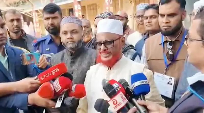 প্রশাসনকে পুরো নিরপেক্ষ বলবো না: এটিএম আজহার