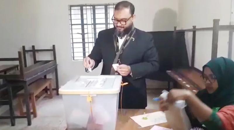 ঢাকা-১৪ আসনে বিজয়ী জামায়াতের ব্যারিস্টার আরমান