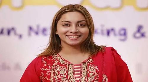 আব্বাস-পাটওয়ারীর সঙ্গে লড়াই করে ৬০৮ ভোট পেলেন মেঘনা আলম