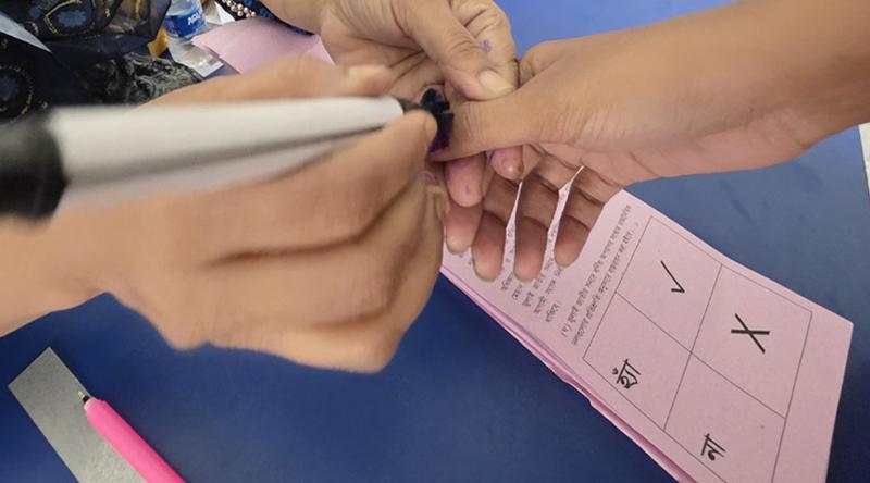 গণভোটে ‘হ্যাঁ’ ভোট ৬৮.০৬ শতাংশ, ‘না’ ভোট ৩১.৯৪ শতাংশ