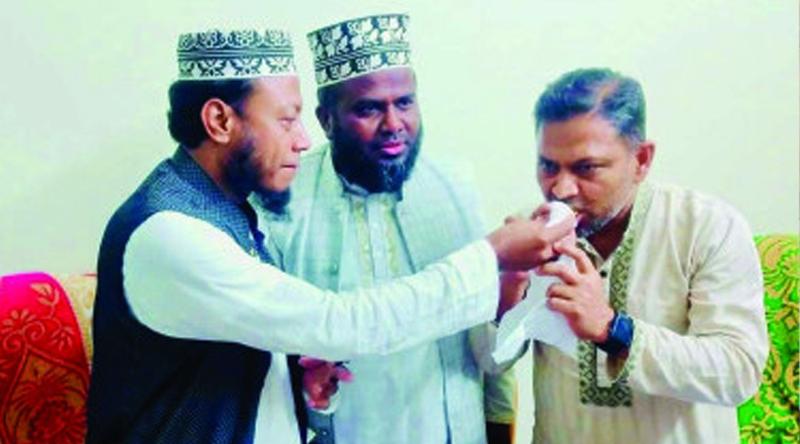 পরাজিত প্রার্থীকে মিষ্টি মুখ করালেন আমির হামজা