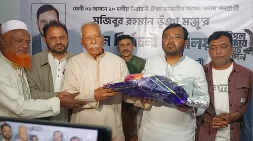 মঞ্জুকে মিষ্টিমুখ করালেন বিএনপির বিজয়ী প্রার্থী ভিপি জয়নাল