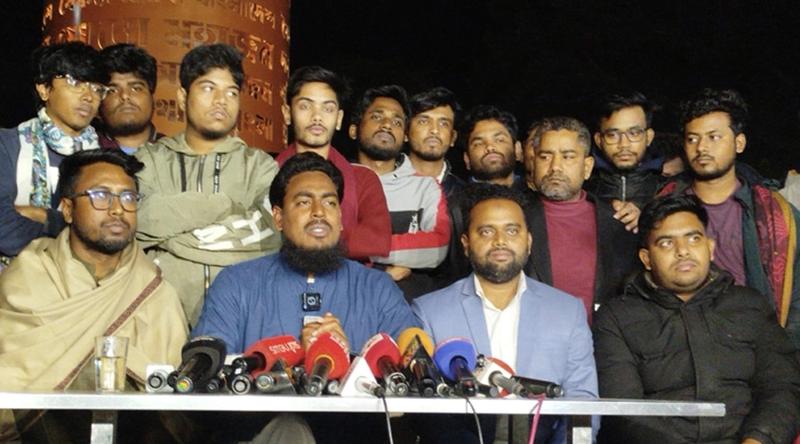 মাইকে ঘোষণা দিয়ে এনসিপি নেতাকর্মীদের ওপর হামলা চলছে: আখতার হোসেন