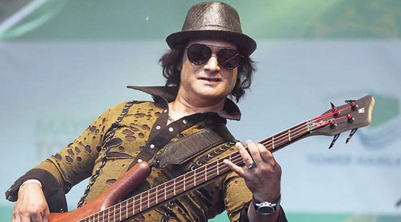 আজ ব্যান্ড তারকা শাফিন আহমেদের জন্মদিন