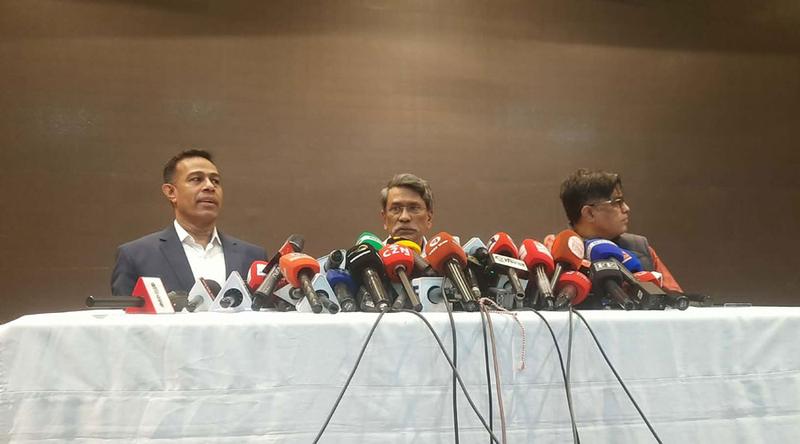 বাংলাদেশের নাগরিকদের বৃহদাংশ পুরনো ব্যবস্থায় ফিরতে চায় না: আলী রীয়াজ